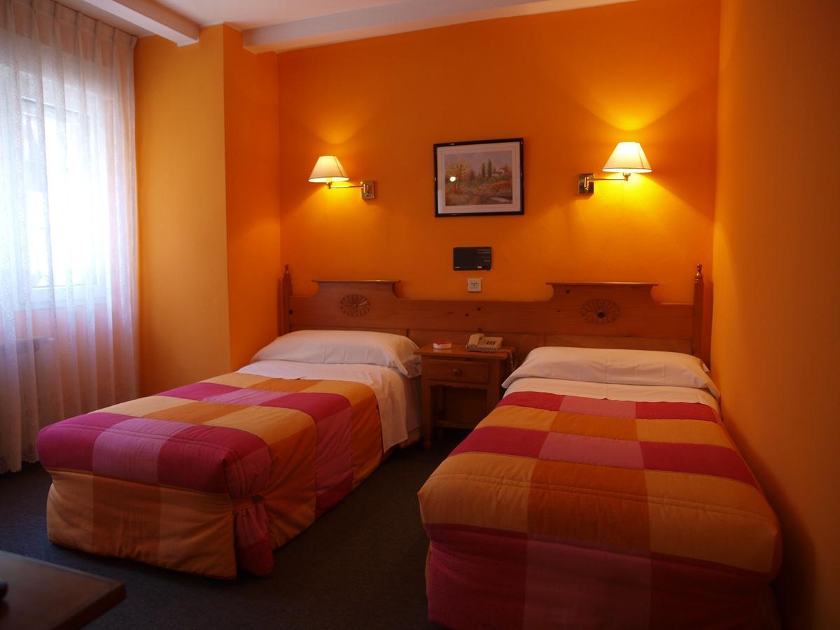 Hotel Paris Gijon Exterior photo