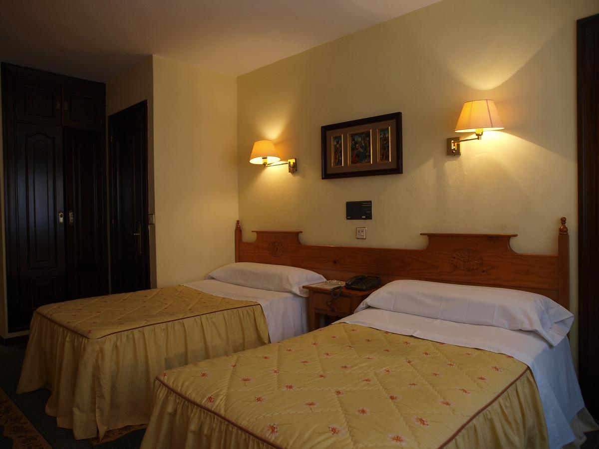 Hotel Paris Gijon Exterior photo